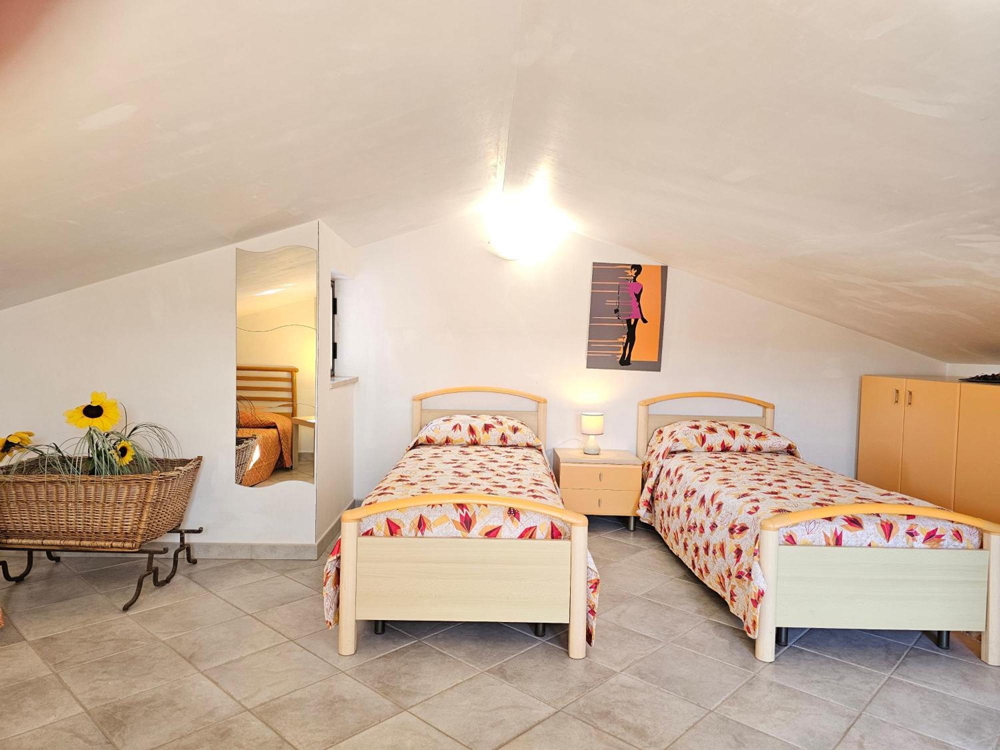 Costa Mediterranea Holiday Homes Campofelice Di Roccella Rum bild