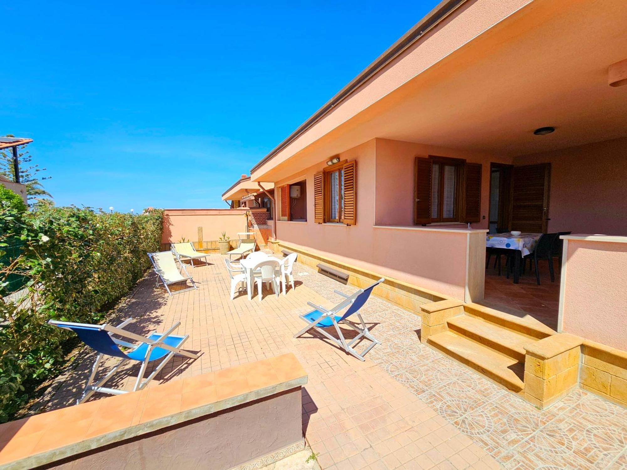 Costa Mediterranea Holiday Homes Campofelice Di Roccella Exteriör bild